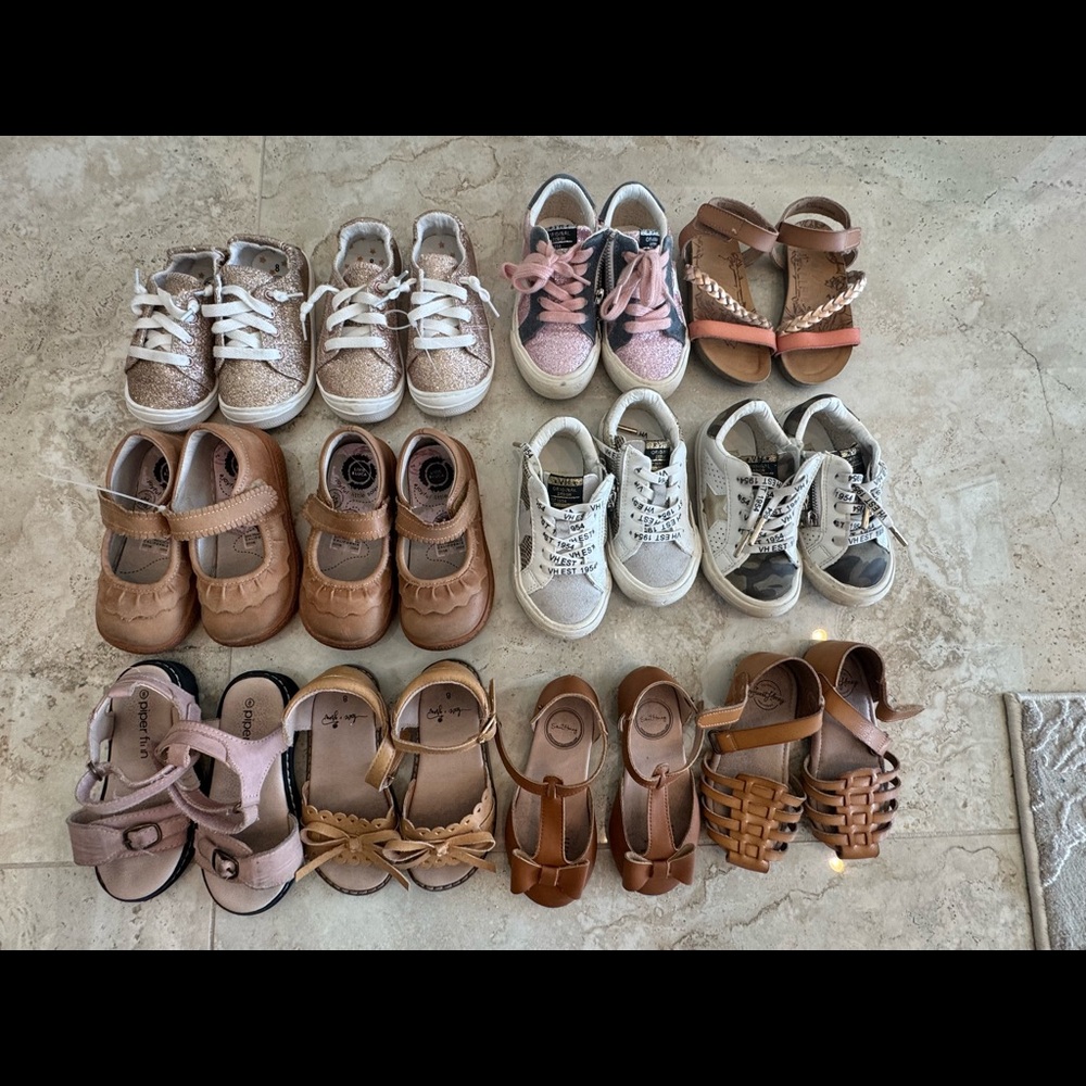 Size 8 shoe lot, toddler